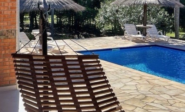 Modernes Haus mit Pool, Caacupé